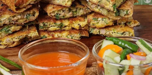 Nikmatnya Kelezatan Martabak Telur: Review Kuliner yang Menggugah Selera